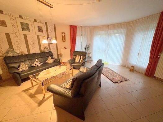 Wohnung zur Miete 650 € 3 Zimmer 87,6 m² Papenburg 26871