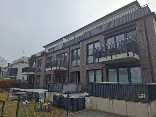 Wohnung zum Kauf 360.000 € 2 Zimmer 68,5 m² 2 Geschosse frei ab sofort Rahlstedt Hamburg 22145