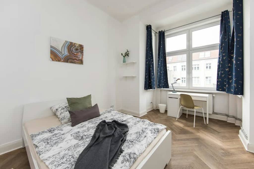 Wohnung zur Miete Wohnen auf Zeit 770 € 1 Zimmer 21 m²<br/>Wohnfläche 01.01.2025<br/>Verfügbarkeit Weimarische Str. Wilmersdorf Berlin 10715