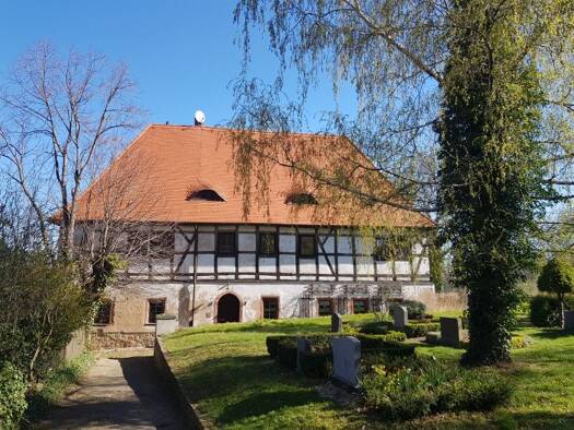 Mehrfamilienhaus zum Kauf 150.000 € 10 Zimmer 360 m² 8.128 m² Grundstück Döben Grimma 04668