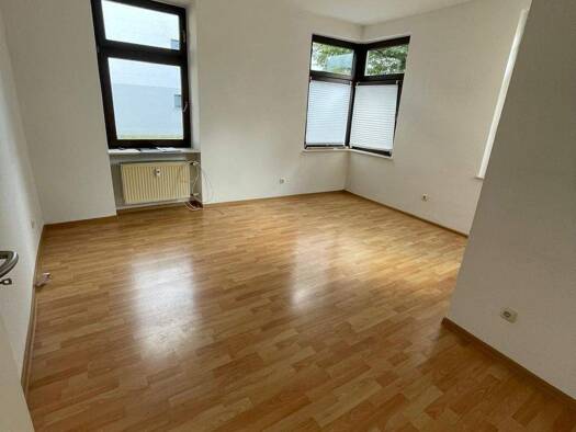Wohnung zur Miete 702 € 1 Zimmer 54 m² frei ab sofort Albanastraße Trier-Süd Trier 54290