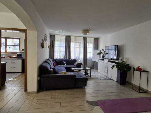 Einfamilienhaus zum Kauf 290.000 € 4,5 Zimmer 110 m² 113 m² Grundstück Röttingen 97285