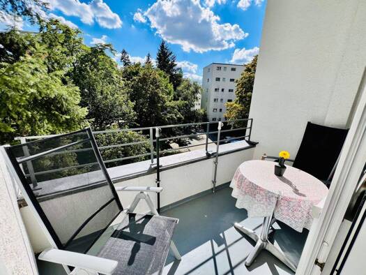 Wohnung zum Kauf 342.000 € 3 Zimmer 67,8 m² 3. Geschoss frei ab sofort Bayernring 33 Tempelhof Berlin 12101