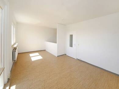 Wohnung zur Miete 283 € 4 Zimmer 65,9 m² 2. Geschoss frei ab sofort Schachtstraße 5 Lutherstadt Eisleben Eisleben 06295