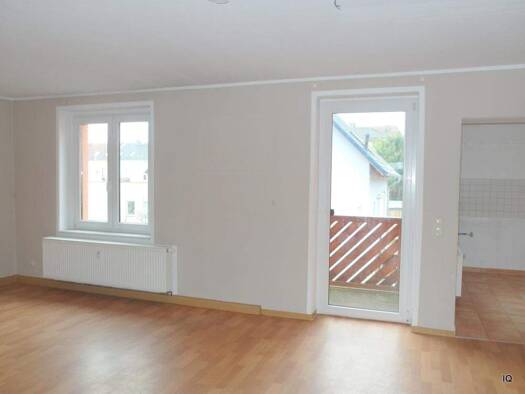 Wohnung zur Miete 340 € 2,5 Zimmer 67 m² 1. Geschoss Am Finkenberg 21 Weida Riesa 01587