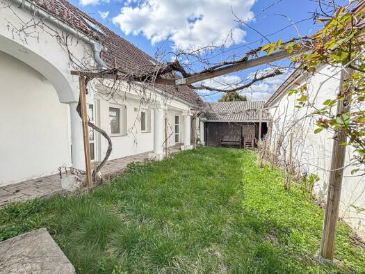 Einfamilienhaus zum Kauf 215.000 € 4 Zimmer 150 m² 1.268 m² Grundstück Stronsdorf 2153