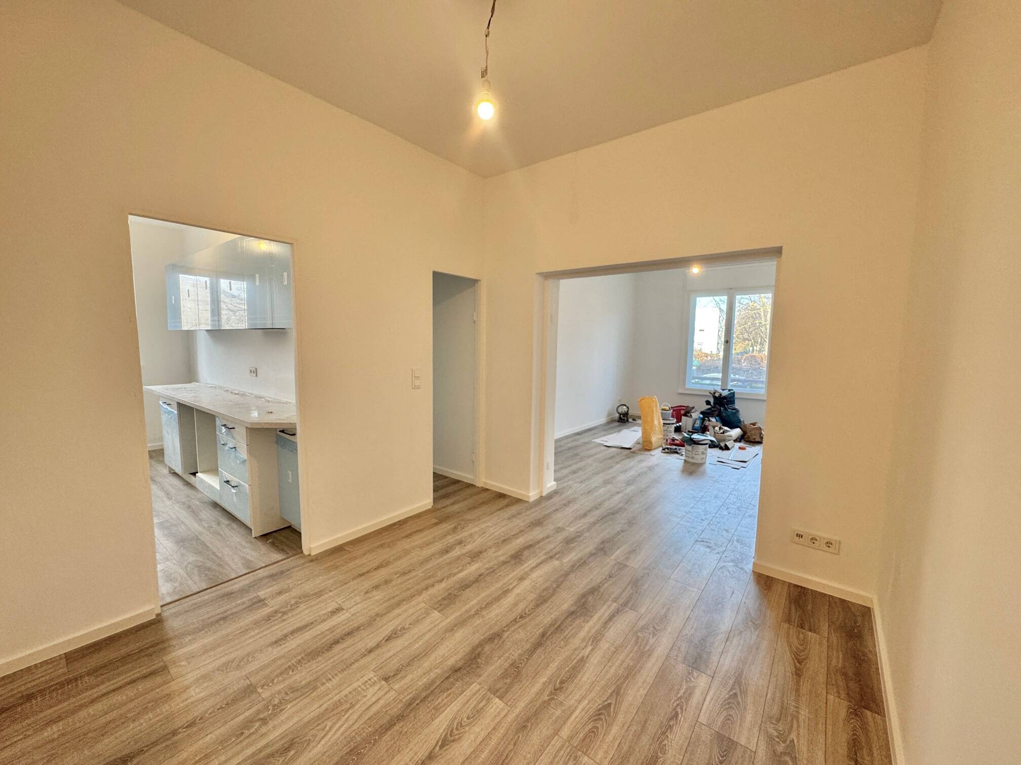 Platz und Flexibilität für Ihre Wohnträume – Hohenzollerndamm 67, 14199 Berlin – Vorschaubild 4