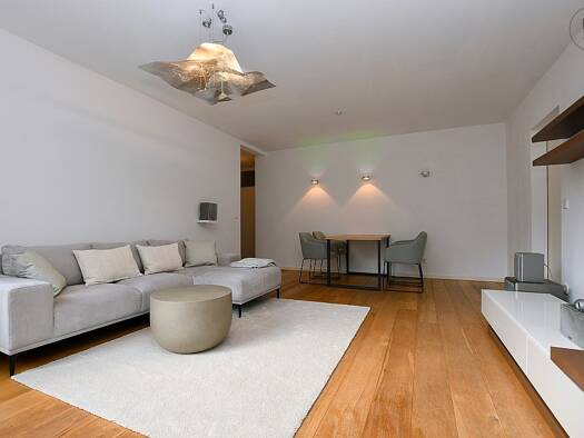 Wohnung zur Miete auf Zeit 1.490 € 2 Zimmer 63 m² frei ab sofort Ost Stuttgart 70186