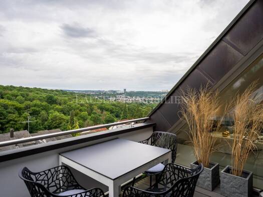 Wohnung zur Miete 2.200 € 3 Zimmer 101 m² 2. Geschoss Sonnenberg Stuttgart 70597