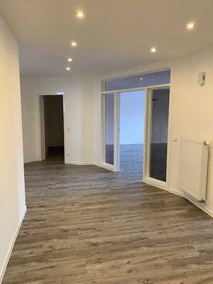 Wohnung zur Miete 700 € 3 Zimmer 120 m²<br/>Wohnfläche ab sofort<br/>Verfügbarkeit Hasselbachstraße Barnstorf Wolfsburg 38446