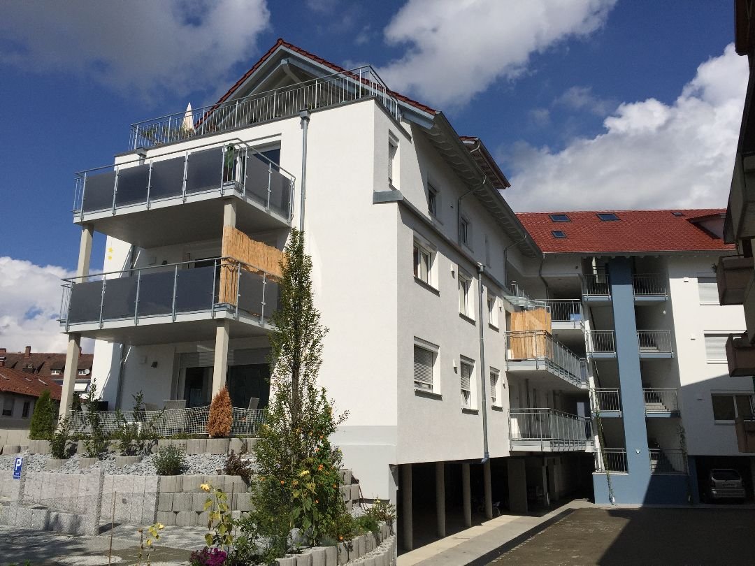 Wohnung zur Miete 1.150 € 3 Zimmer 106,5 m²<br/>Wohnfläche 1.<br/>Geschoss 01.12.2024<br/>Verfügbarkeit Kasernenstraße 58a Nord - West Radolfzell am Bodensee 78315