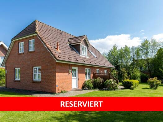 Einfamilienhaus zum Kauf 428.000 € 5 Zimmer 140 m² 1.100 m² Grundstück Deichgrafenweg 1 Pellworm 25849