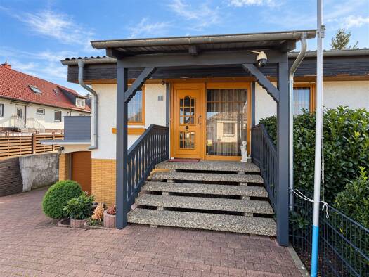 Bungalow zum Kauf 388.000 € 3 Zimmer 86 m² 380 m² Grundstück frei ab 01.01.2027 Mozartstraße 1 Rommelhausen Limeshain 63694
