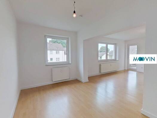 Wohnung zur Miete 510 € 3 Zimmer 77,9 m² 1. Geschoss frei ab 01.09.2026 Waldstraße 39 Lügde 32676