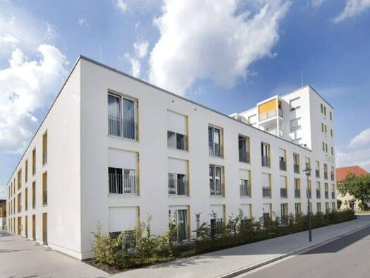 Wohnung zum Kauf 165.000 € 1 Zimmer 51,4 m² 2. Geschoss Straubinger Straße 16 Ostenviertel Regensburg 93055