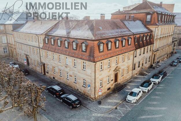 Wohn- und Geschäftshaus zum Kauf als Kapitalanlage geeignet 9 Zimmer 606,4 m² 280 m² Grundstück Ludwigstraße 25 City Bayreuth 95444
