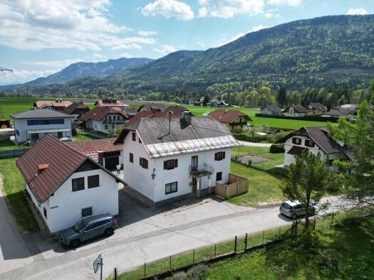 Einfamilienhaus zum Kauf 398.000 € 13 Zimmer 197 m² 1.770 m² Grundstück Paternion 9710