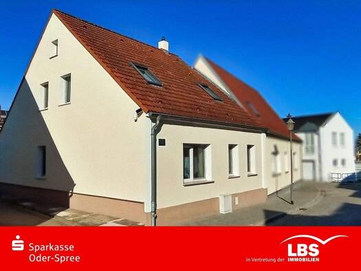 Reihenendhaus zum Kauf 240.000 € 5 Zimmer 104 m² 172 m² Grundstück frei ab 31.07.2026 Eisenhüttenstadt 15890