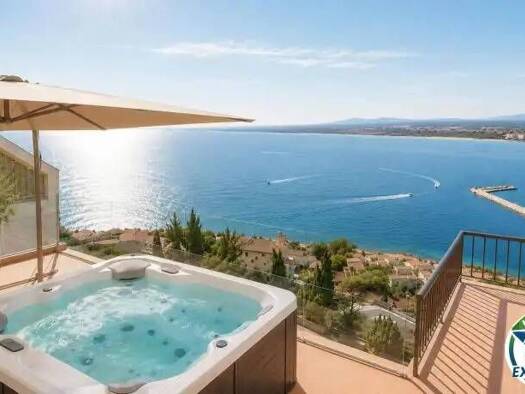 Chalet zum Kauf 645.000 € 3 Zimmer 115 m² Calle Joan Margarit 5 B, 5 Roses 17480