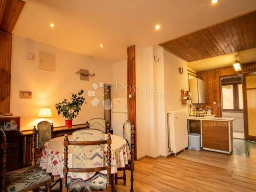 Einfamilienhaus zum Kauf 238.000 € 8 Zimmer 350 m² Kloštar Ivanić Kloštar Ivanić 10312