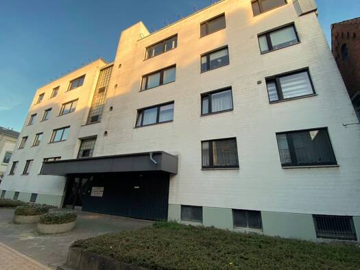 Wohnung zur Miete 508 € 2 Zimmer 53 m² Geschoss 3/4 frei ab sofort Innenstadt Neumünster 24534