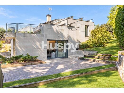Villa zum Kauf 720.000 € 4 Zimmer 258 m² 1.166 m² Grundstück Valdemorillo 28210