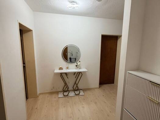 Wohnung zur Miete 400 € 3,5 Zimmer 73 m² Geschoss 8/8 frei ab 01.12.2026 Neustadt Neustadt b.Coburg 96465