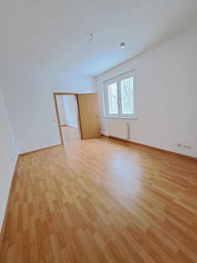Wohnung zur Miete 370 € 2 Zimmer 57 m² 2. Geschoss frei ab sofort Bergmannsring 40 Merseburg Merseburg 06217