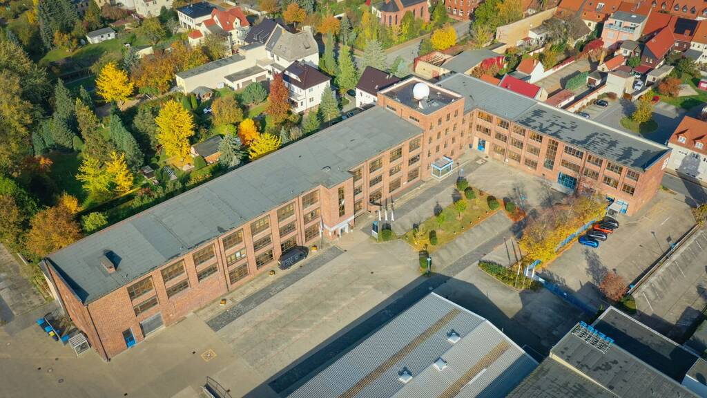 Halle/Industriefläche zum Kauf 2.995.000 € 7.820 m² Lagerfläche Südring 6 Bad Liebenwerda 04924