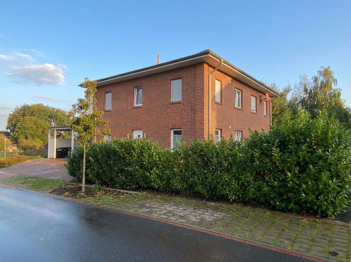 Immobilie in Kettenkamp - Solides Zweifamilienhaus in Kettenkamp - Bild 2