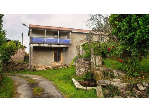 Villa zum Kauf 99.900 € 1 Zimmer 241 m² 3.082 m² Grundstück Vilarmaior 15616