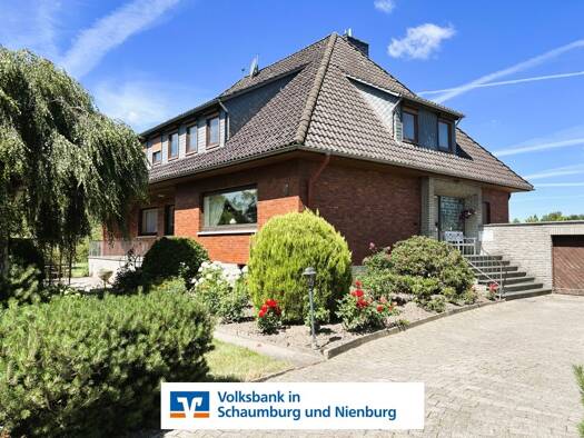 Mehrfamilienhaus zum Kauf 310.000 € 9 Zimmer 253,7 m² 1.811 m² Grundstück Lauenhagen Lauenhagen 31714