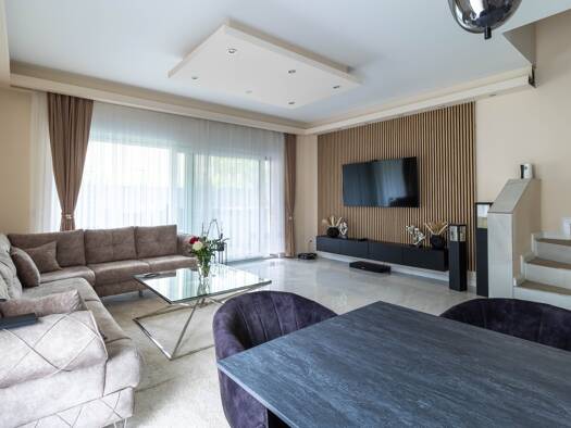 Mehrfamilienhaus zum Kauf 1.499.950 € 10 Zimmer 238 m² 433 m² Grundstück Buckow Berlin 12351