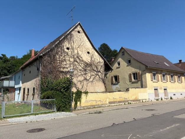 Einfamilienhaus zum Kauf 320.000 € 4 Zimmer 116,1 m² 554 m² Grundstück Müllheim 79379