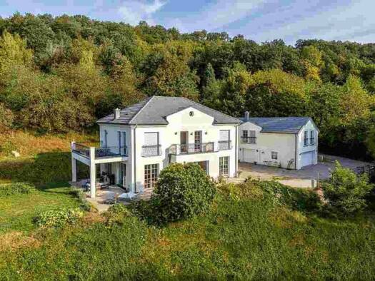 Haus zum Kauf 1.390.000 € 14 Zimmer 290 m² 2.239 m² Grundstück Maria Anzbach 3034