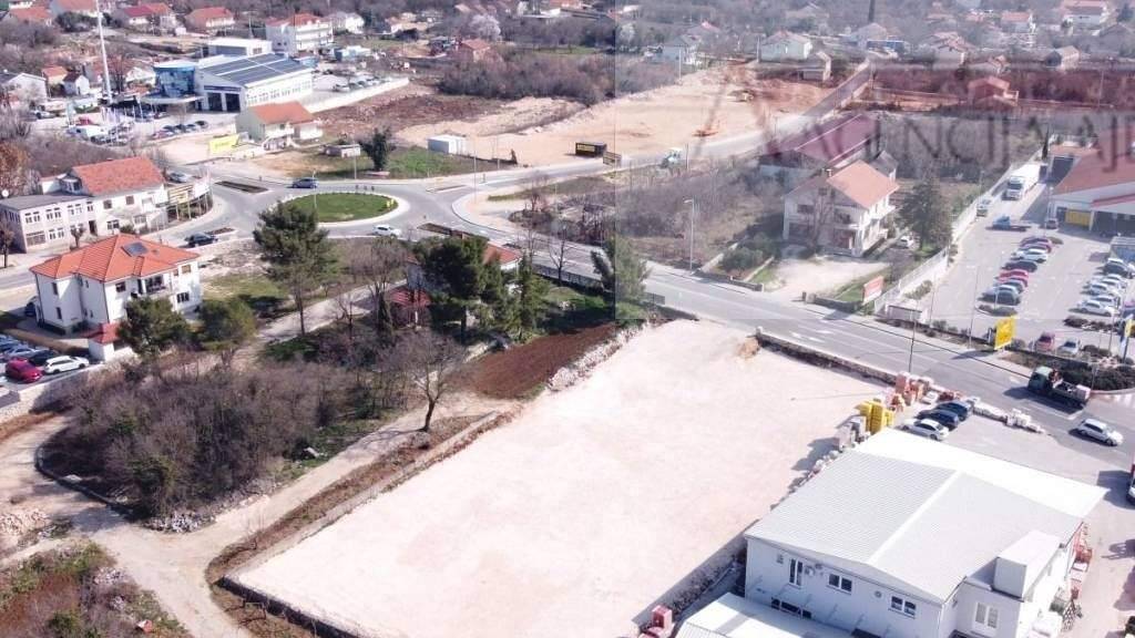 Land-/Forstwirtschaft zur Miete 2.000 € Imotski