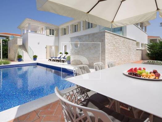 Einfamilienhaus zum Kauf 950.000 € 5 Zimmer 505 m² Grundstück Poreč 52440