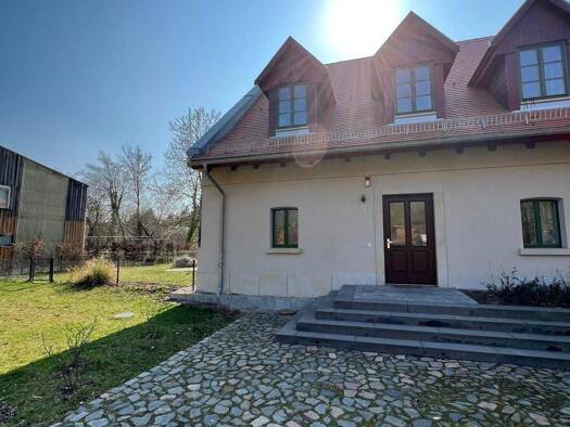 Reihenendhaus zum Kauf 1.075.000 € 4 Zimmer 158 m² 3.456 m² Grundstück Großzschocher Leipzig 04249