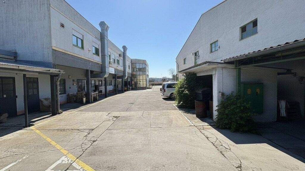 Halle/Industriefläche zum Kauf 3.699.000 € 2.419 m² Lagerfläche Perchtoldsdorf 2380