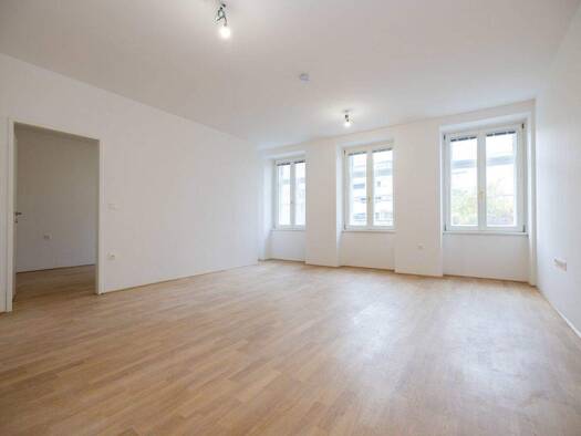Wohnung zur Miete 846 € 2 Zimmer 61,8 m² EG Komarigasse Wiener Neustadt 2700