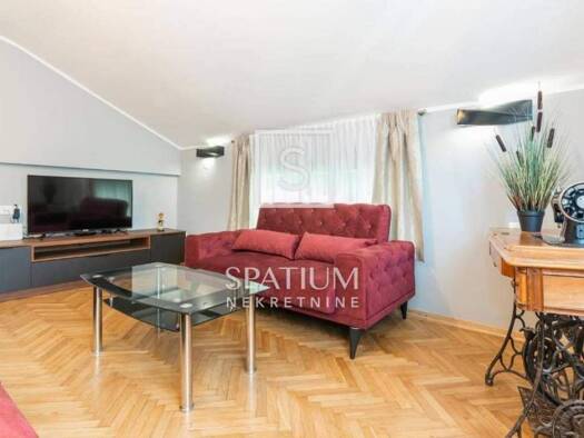 Wohnung zur Miete 1.200 € 3 Zimmer 122 m² 1. Geschoss Opatija - Centar, Opatija Centar