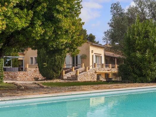 Einfamilienhaus zum Kauf 2.395.000 € 325 m² 8.480 m² Grundstück LE CASTELLET 83330