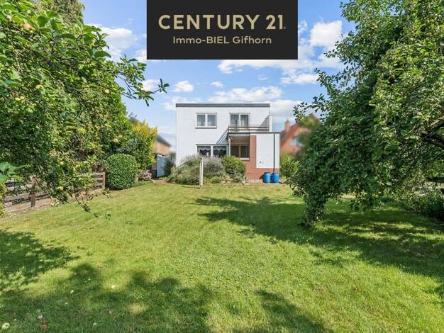 Einfamilienhaus zum Kauf 320.000 € 6 Zimmer 141 m² 999 m² Grundstück Gifhorn Gifhorn 38518