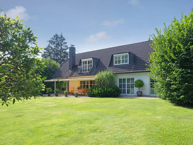 Villa zum Kauf 3.485.000 € 6 Zimmer 361 m² 1.649 m² Grundstück Trudering-Riem München 81827