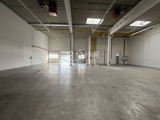 Halle/Industriefläche zur Miete 6,50 € 910 m² Lagerfläche teilbar ab 910 m² Gremberghoven Köln 51149