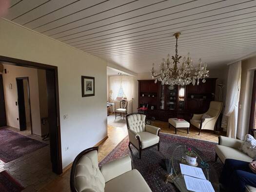 Mehrfamilienhaus zum Kauf 549.000 € 8 Zimmer 180 m² 1.680 m² Grundstück Adendorf Adendorf 21365