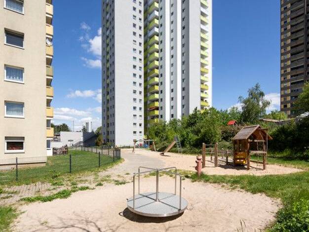 Wohnung zur Miete 1.217 € 4 Zimmer 105,9 m² 17. Geschoss frei ab 04.09.2026 Südliche Ringstraße 191 Langen Langen 63225