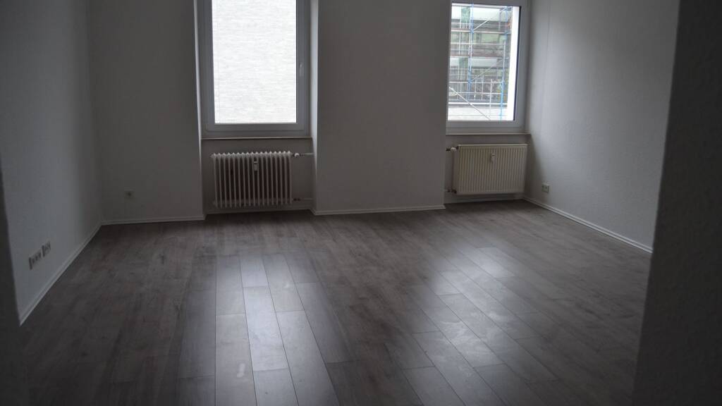 Wohnung zur Miete 520 € 2 Zimmer 50 m² Geschoss 1/3 frei ab sofort Innenstadt Neunkirchen 66538