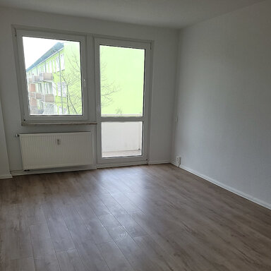 Wohnung zur Miete 350 € 3 Zimmer 60,2 m² 2. Geschoss Heinrich-Heine-Straße 17 Bad Dürrenberg Bad Dürrenberg 06231