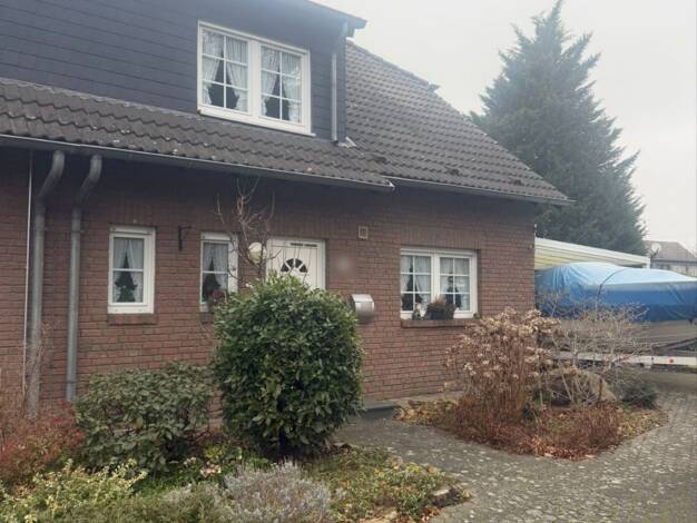 Doppelhaushälfte zum Kauf 699.000 € 4 Zimmer 116,6 m² 468 m² Grundstück Geyen Pulheim 50259